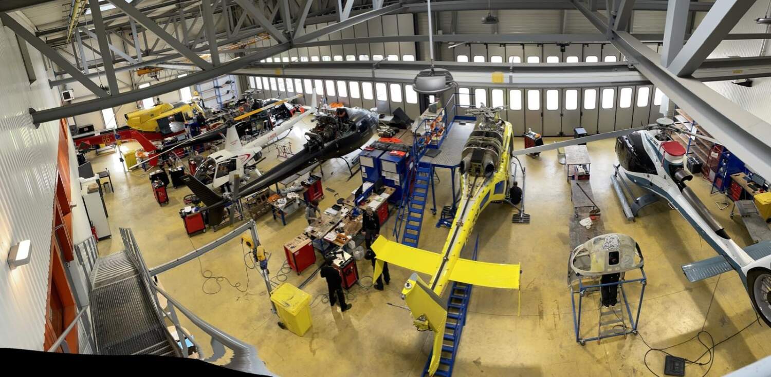 Atelier de maintenance et personnalisation d'hélicoptères par Rotor Team à Annecy