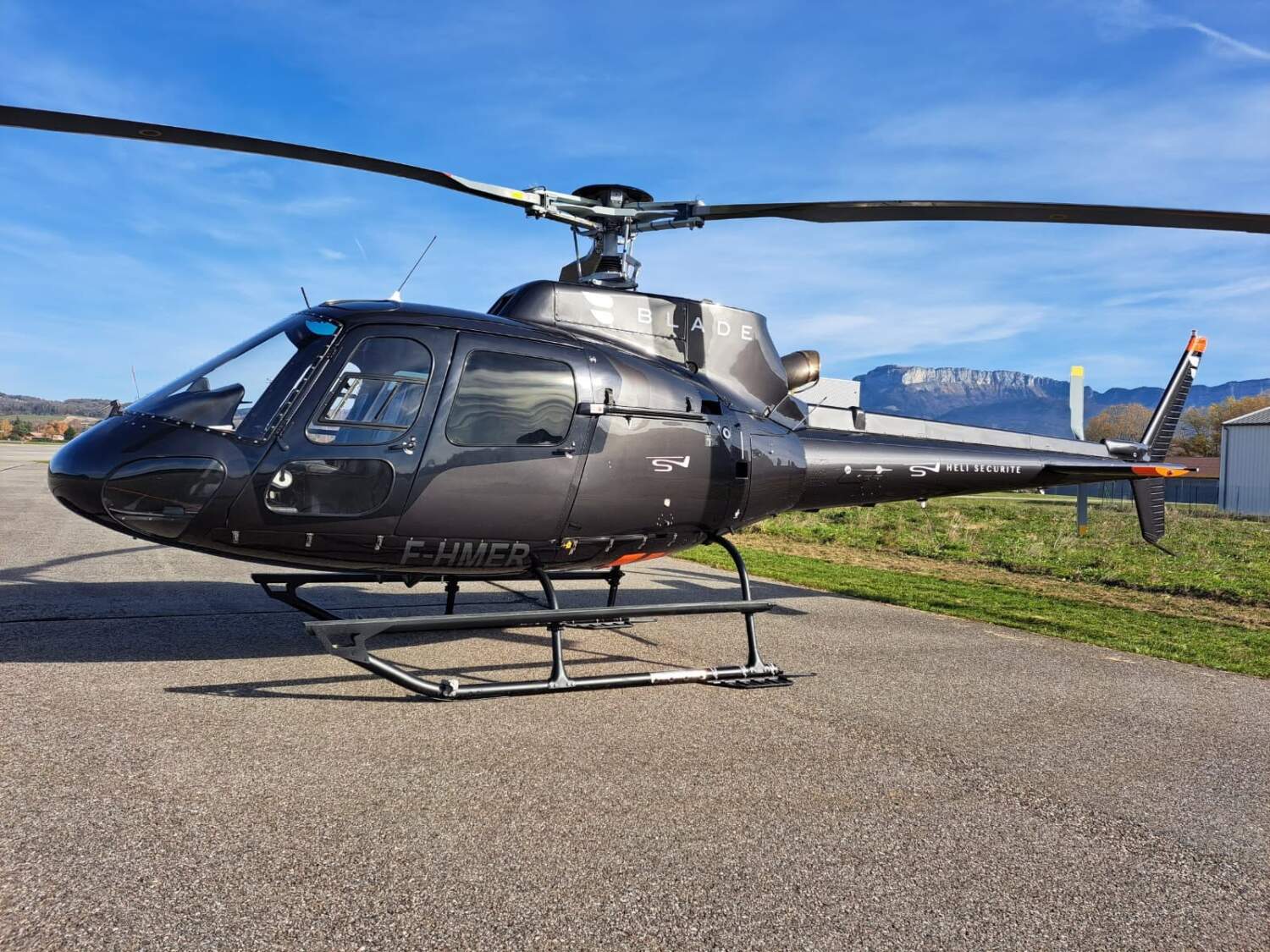 Personnalisation d'hélicoptère par Rotor Team à Epagny-Metz-Tessy